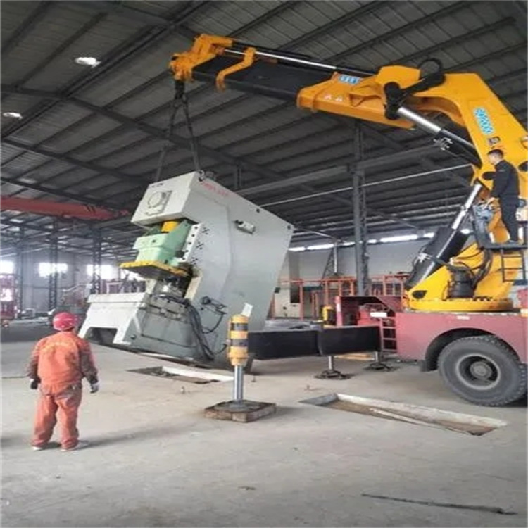 扬中80吨折臂吊车出租附近电话