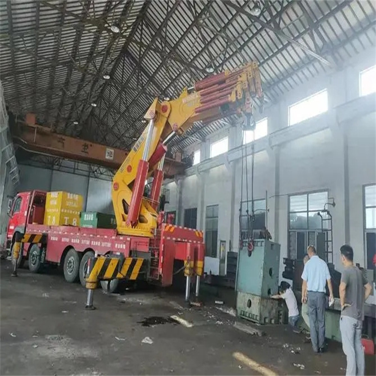 扬中速查！附近自卸吊车租赁电话及租赁全攻略